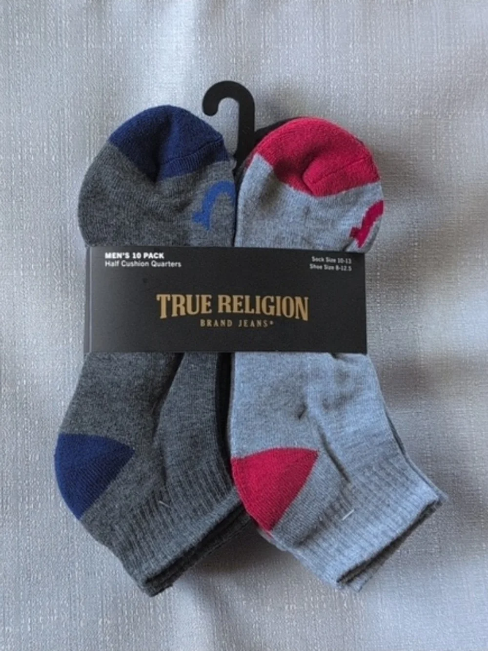 True Religion 10 Pack Men's Quarter Socks.                       NEW with Tags.